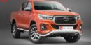 Kuvassa Etupuskurin suojaraudat Toyota Hilux 2018-
