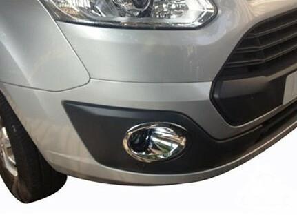 Kuvassa Sumuvalojen kromikehys Ford Transit Custom 2013-