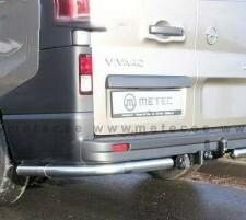 Kuvassa Takakulmaputket Opel Vivaro 2014-