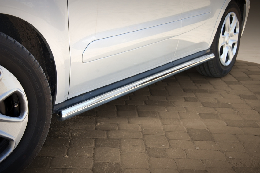 Suorat kylkiputket Ford Courier - Image 2