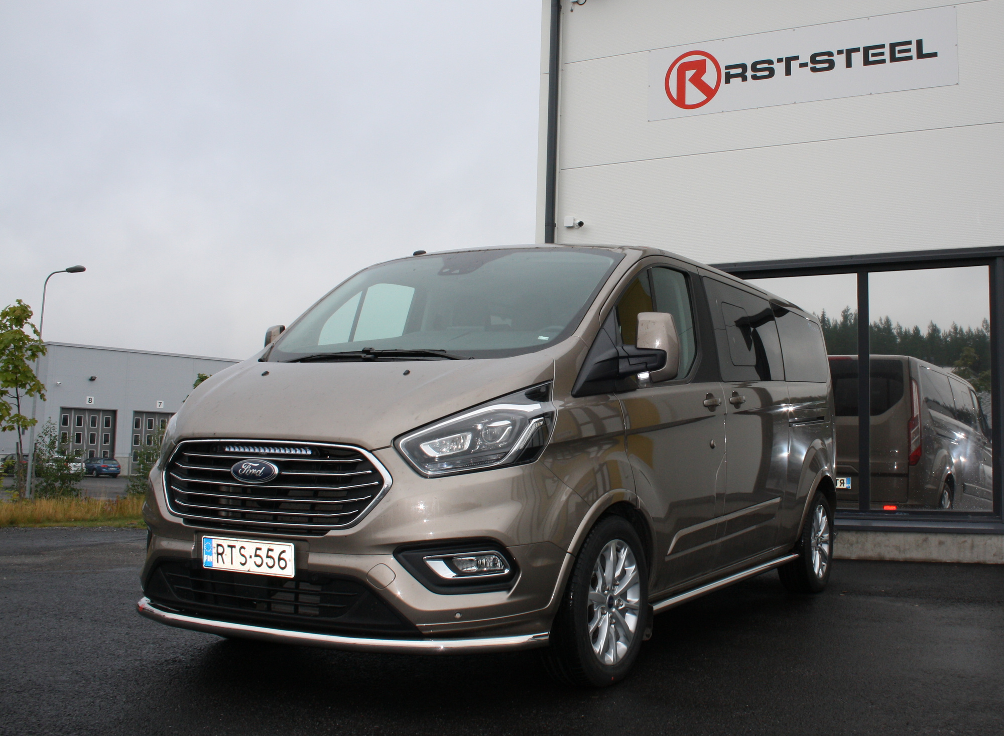 Kylkiputket Ford Transit Custom 2018-2023, Pitkä akseliväli (L2) - Image 2