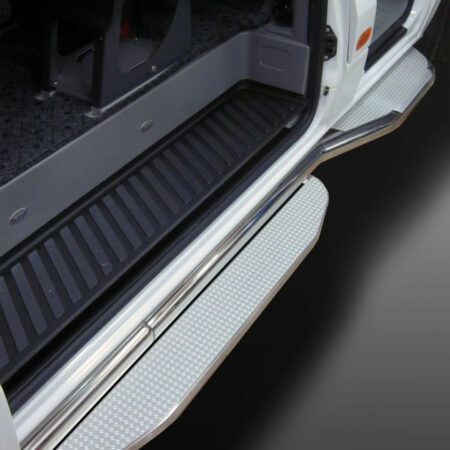 Lisäastin liukuovelle (umpimalli) VW Crafter 2017-/ MAN TGE 2018-