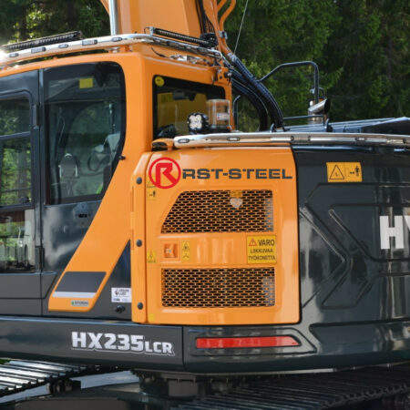 Lisävaloteline taakse / peräpuntin päälle Hyundai HX235LCR