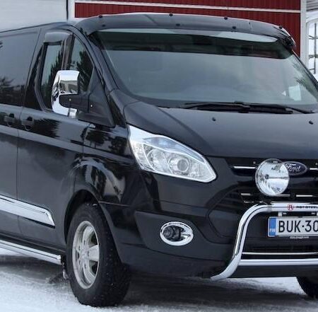 Kuvassa Aurinkolippa Ford Transit Custom 2013-/ 2018-