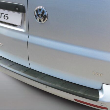 Kuvassa RGM takapuskurin suoja VW T6/T6.1, Sivulleaukeavilla pariovilla