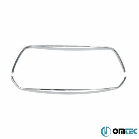 Kuvassa Maskin kromireunukset Ford Transit 2014-