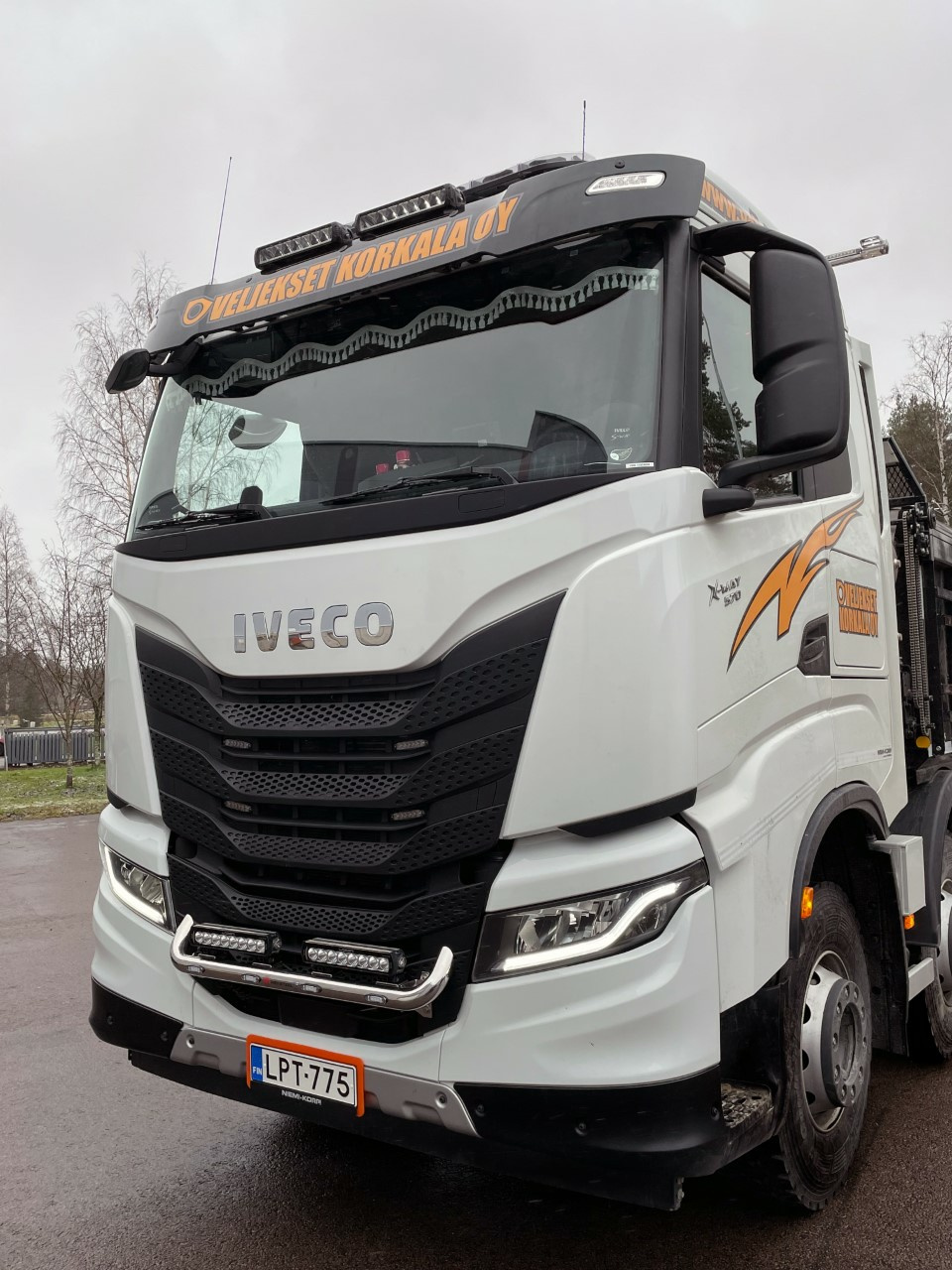 Lisävaloteline maskiin Iveco S ja X-Way - Image 3