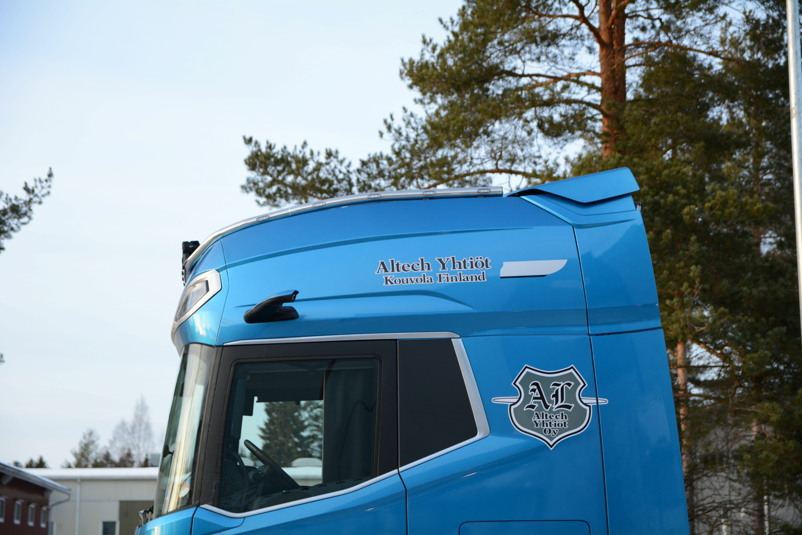 Lisävaloteline katolle sivujatkoilla DAF XG+ - Image 4