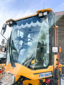 Kuvassa Verhokappa hapsuilla Volvo SD75B - SD160B