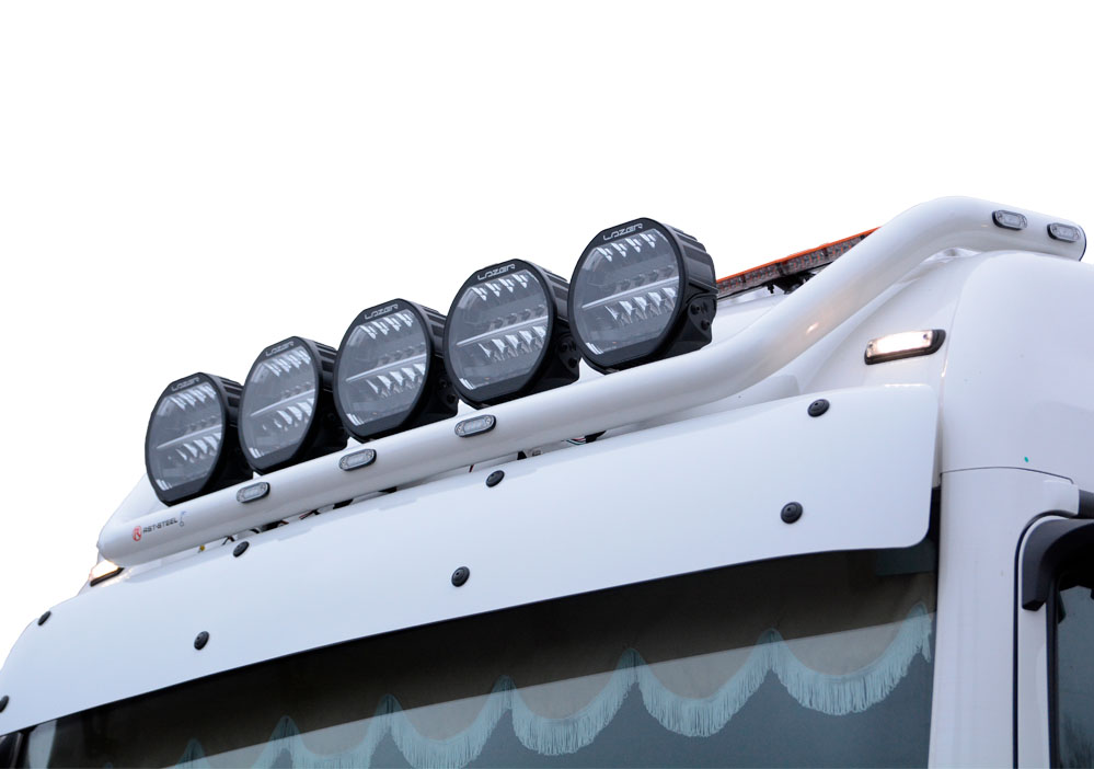 Lisävalotelineet kuorma-auton katolle