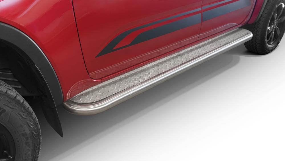 Kuvassa Steeler Astinlaudat VW Amarok 2023-