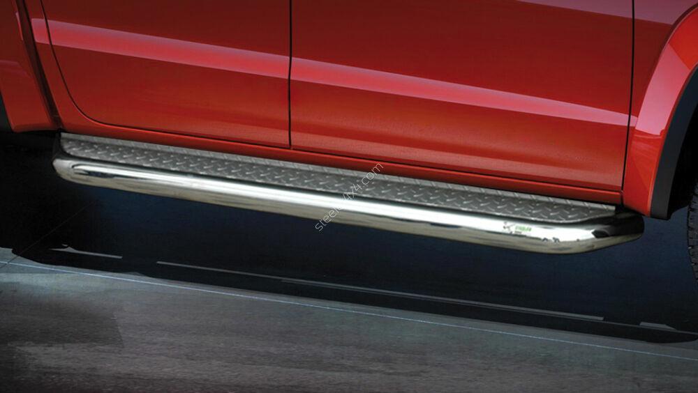 Kuvassa Steeler Astinlaudat VW Amarok 2009-2022