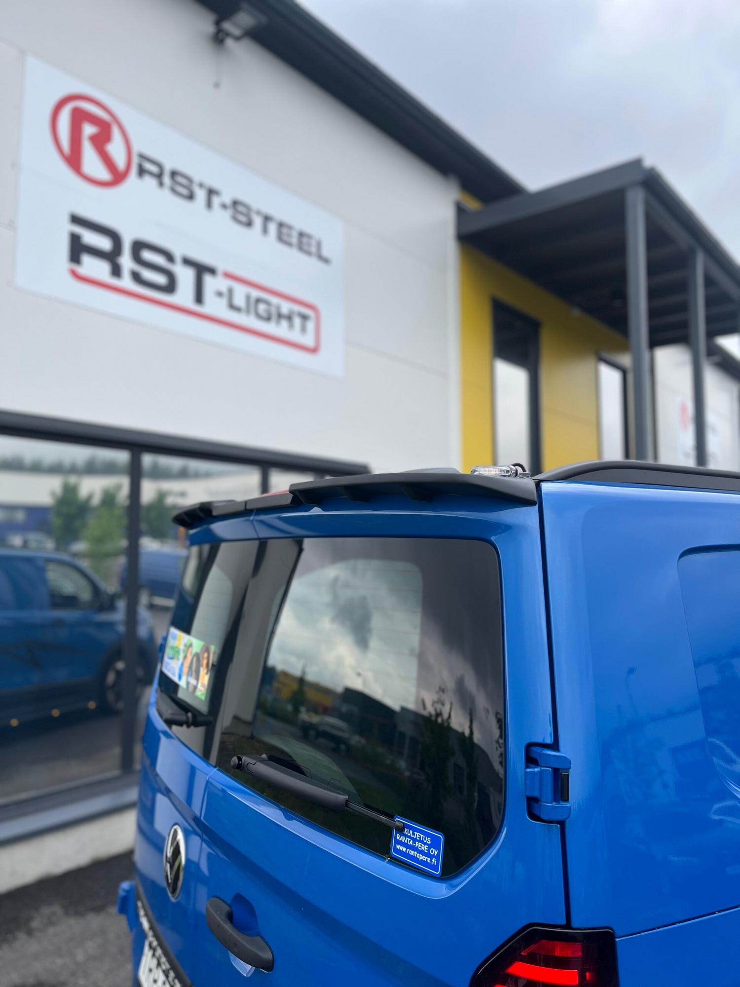 Takaspoileri Ford Transit Custom 2023- Takaovilla - Image 2