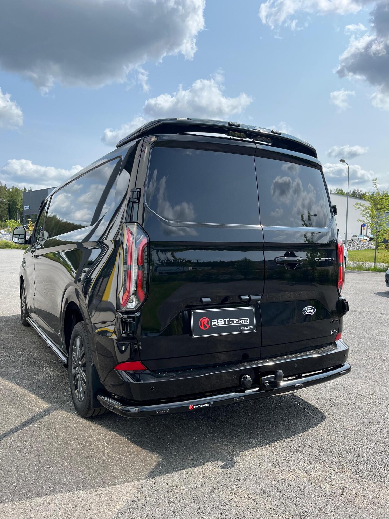 Takaspoileri Ford Transit Custom 2024- (H1)