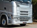 Kuvassa Lisävaloteline maskiin Scania NextGen 2017-