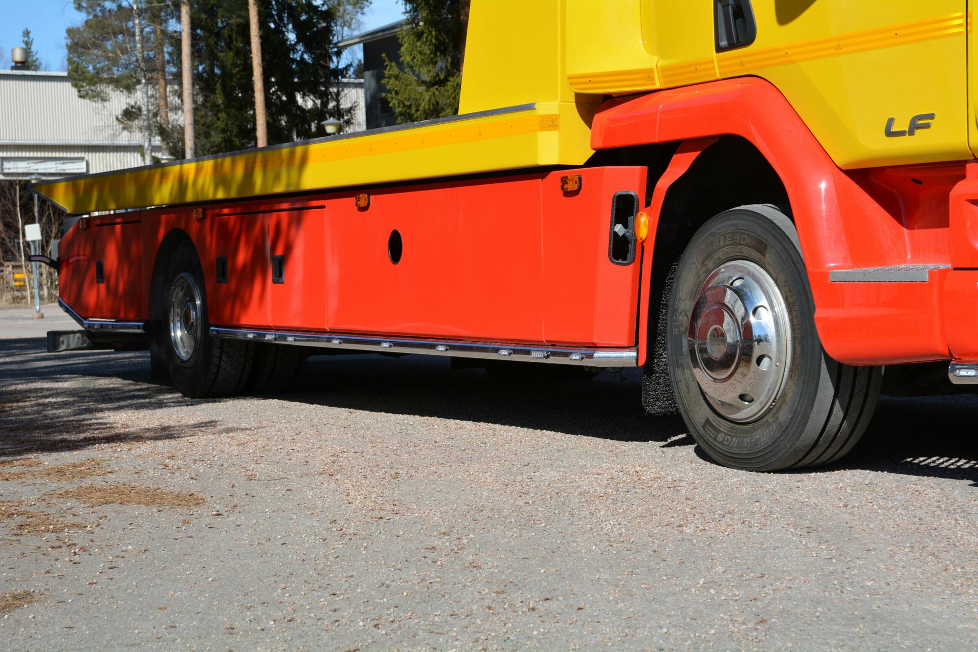 Sivuhelmaputket DAF LF hinausauto - Image 2