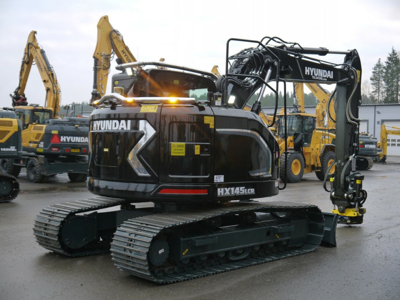 Lisävaloteline taakse / peräpuntin päälle Hyundai HX130LCR/ HX145LCR - Image 2