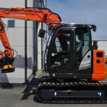 Kuvassa Valoteline katolle Hitachi ZX US lyhyt peräinen 5/6-srj