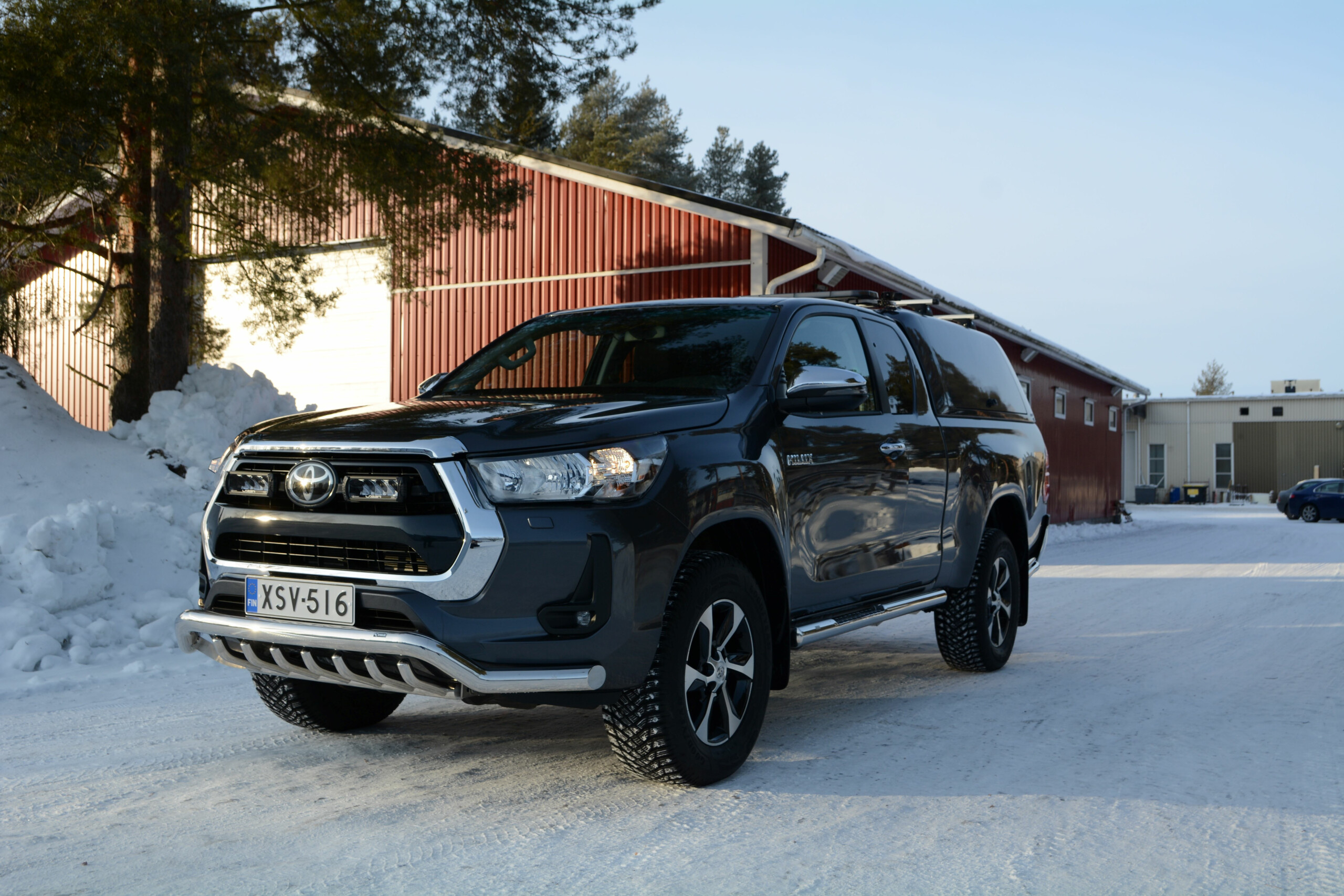 Steeler Kylkiputket askelmilla Toyota Hilux 2015- - Image 2