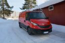 Kuvassa Suorat Kylkiputket Iveco Daily 2019- (AV3520mm)