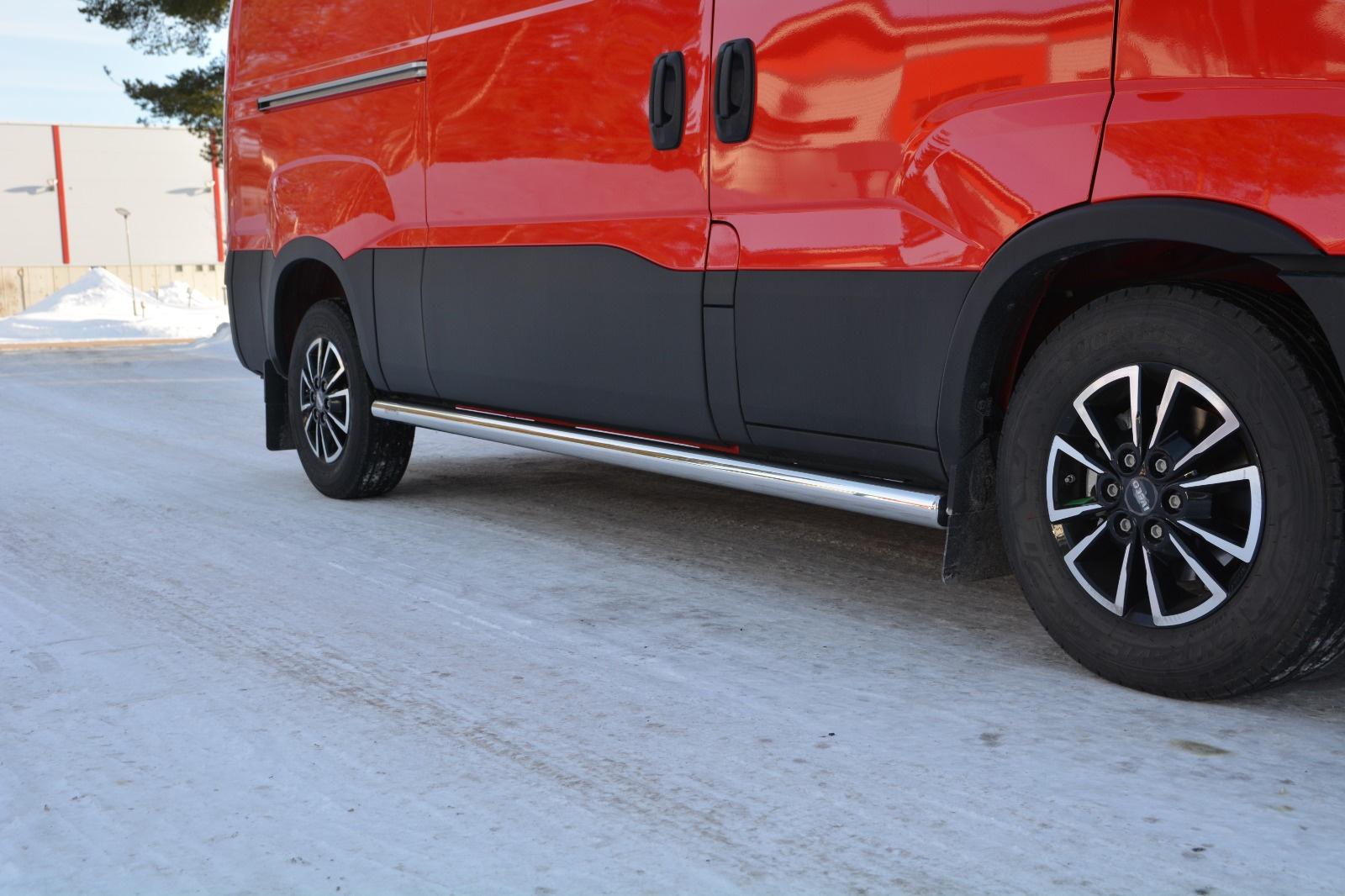 Suorat Kylkiputket Iveco Daily 2019- (AV3520mm) - Image 2