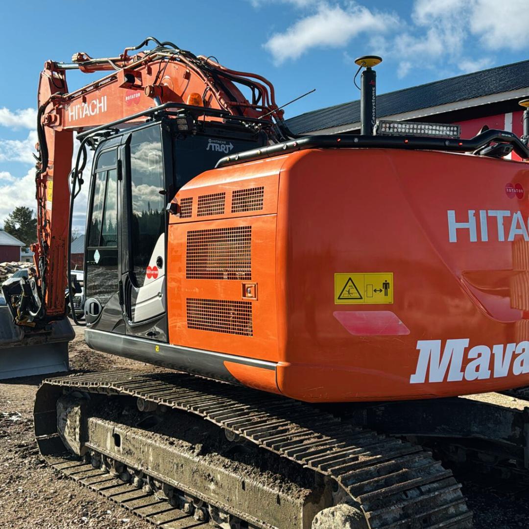 Valoteline taakse Hitachi 225USRLC-6 - Image 3