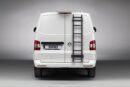Kuvassa Takaovitikkaat VanLadder Black Mercedes Sprinter 2018-