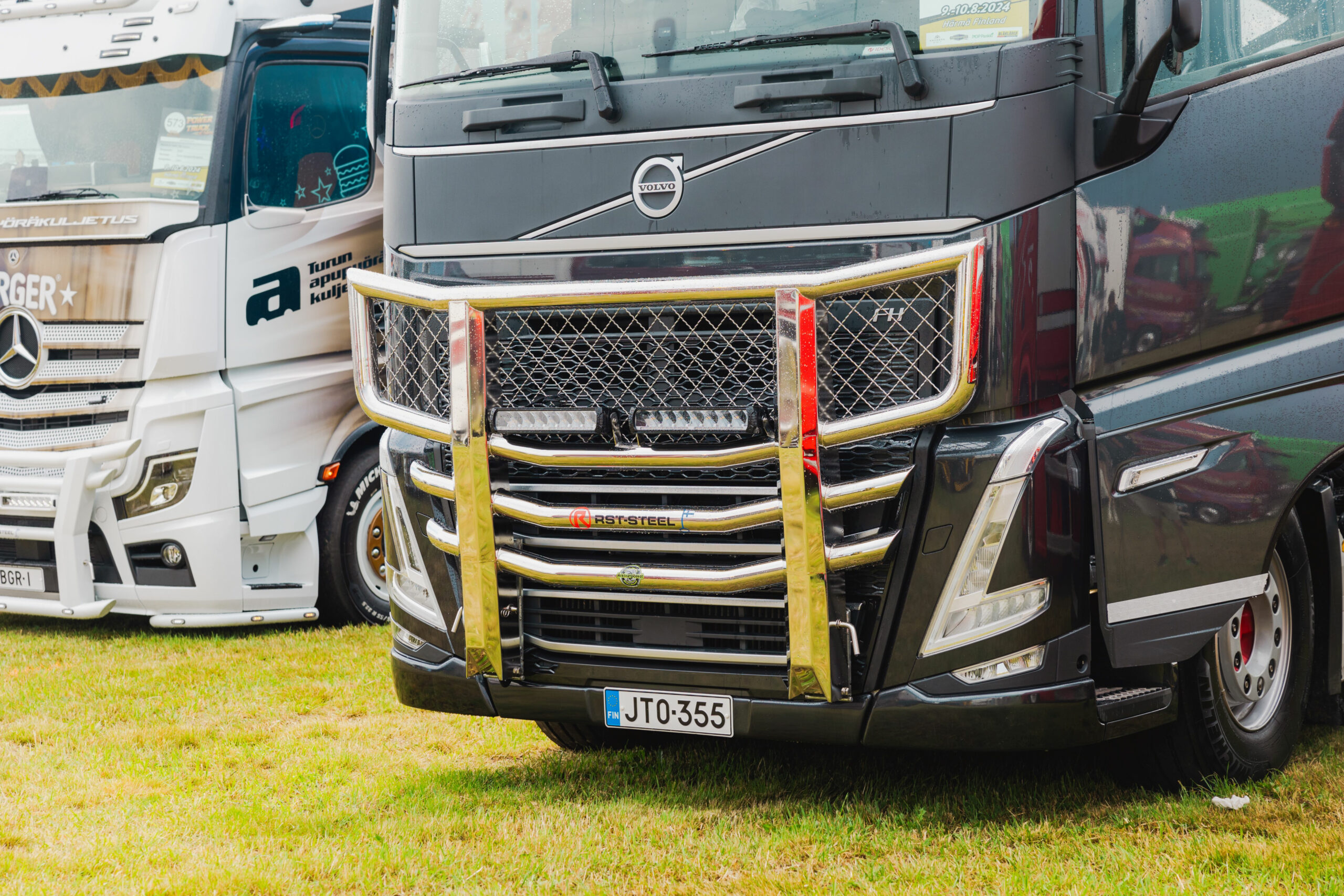 Karjapuskuri Dakar Volvo FH