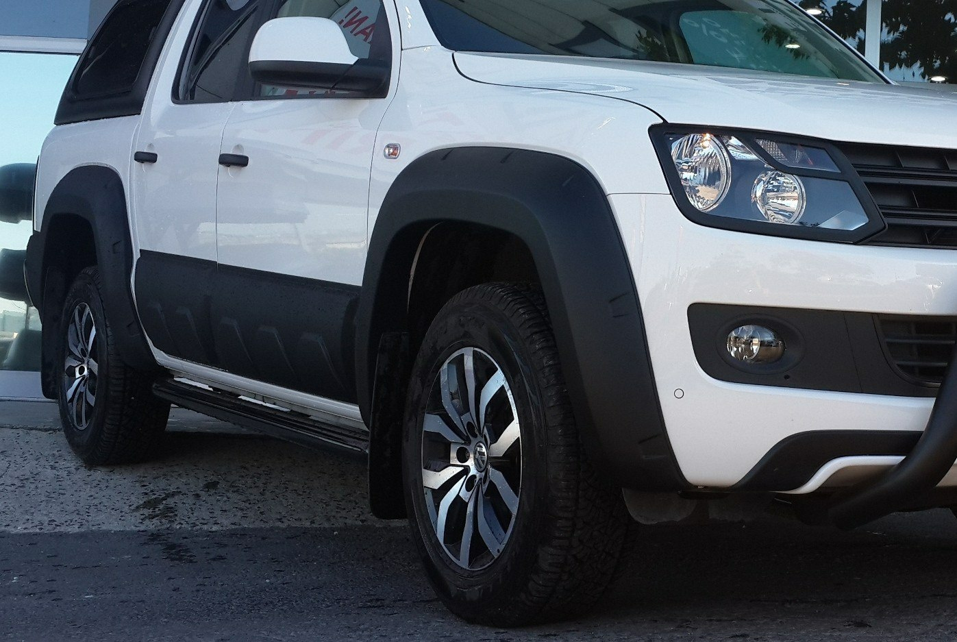 Levikesarja Volkswagen Amarok 2010-2015
