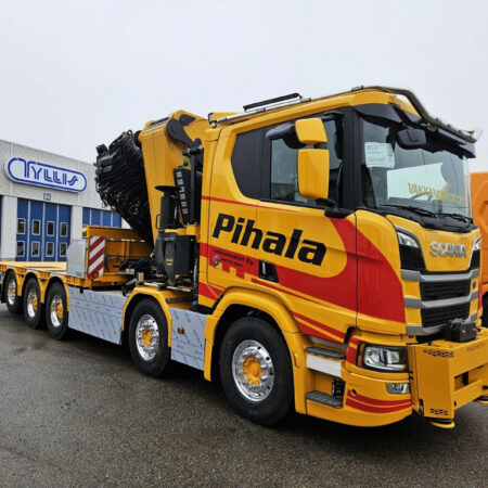 Lisävaloteline katolle jatkoilla Scania NG (CR20L) 2017- Matala