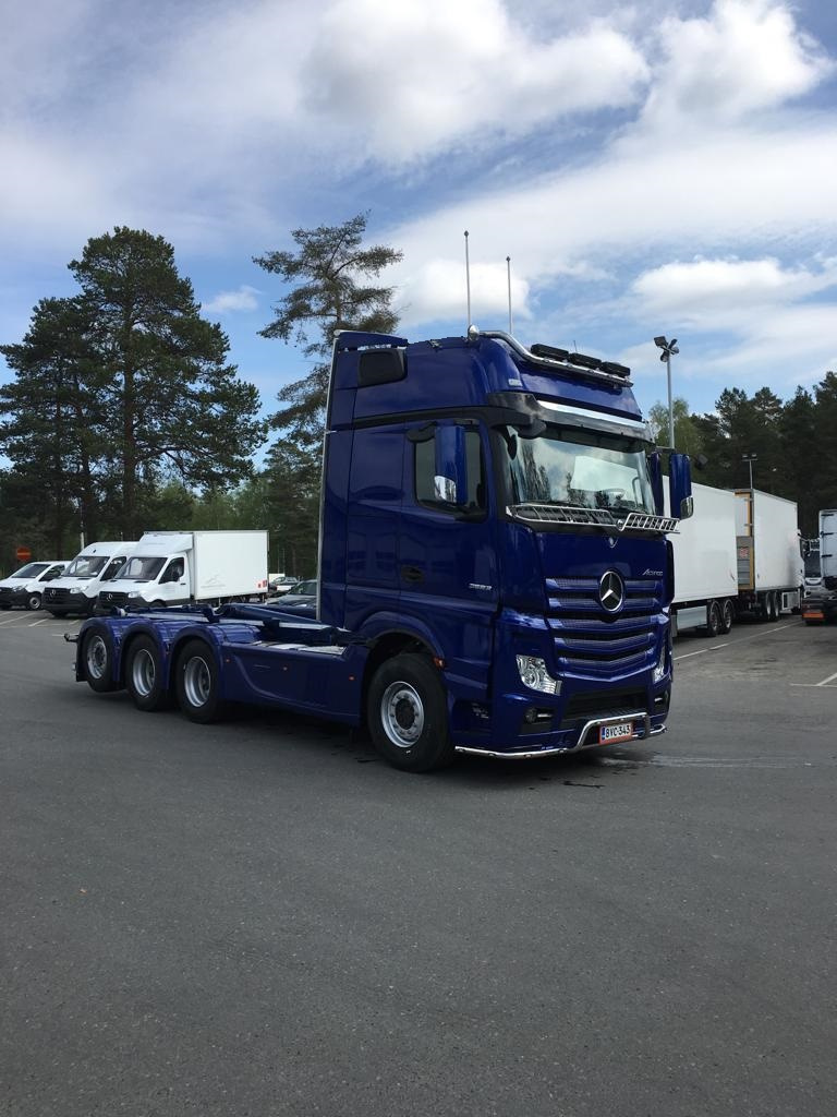 Lisävaloteline katolle MB Actros GigaSpace 2,5m - Image 2