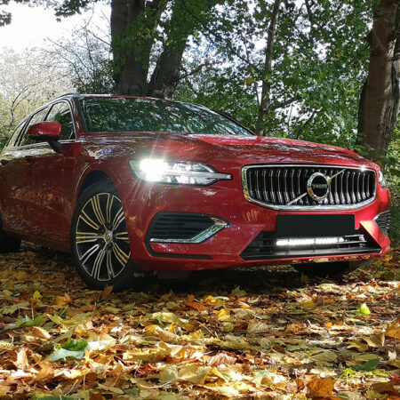 Lisävalopaketti puskuriin Volvo V60/S60 2018- Lazer Linear 18