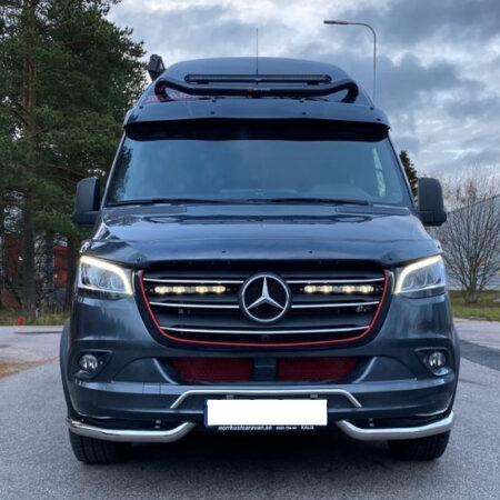 Lazer Grille Kit MB Sprinter 2018- Linear 12 lisävaloilla