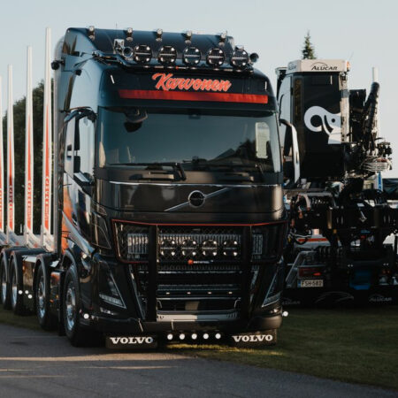 Karjapuskuri Dakar Volvo FH 2021-