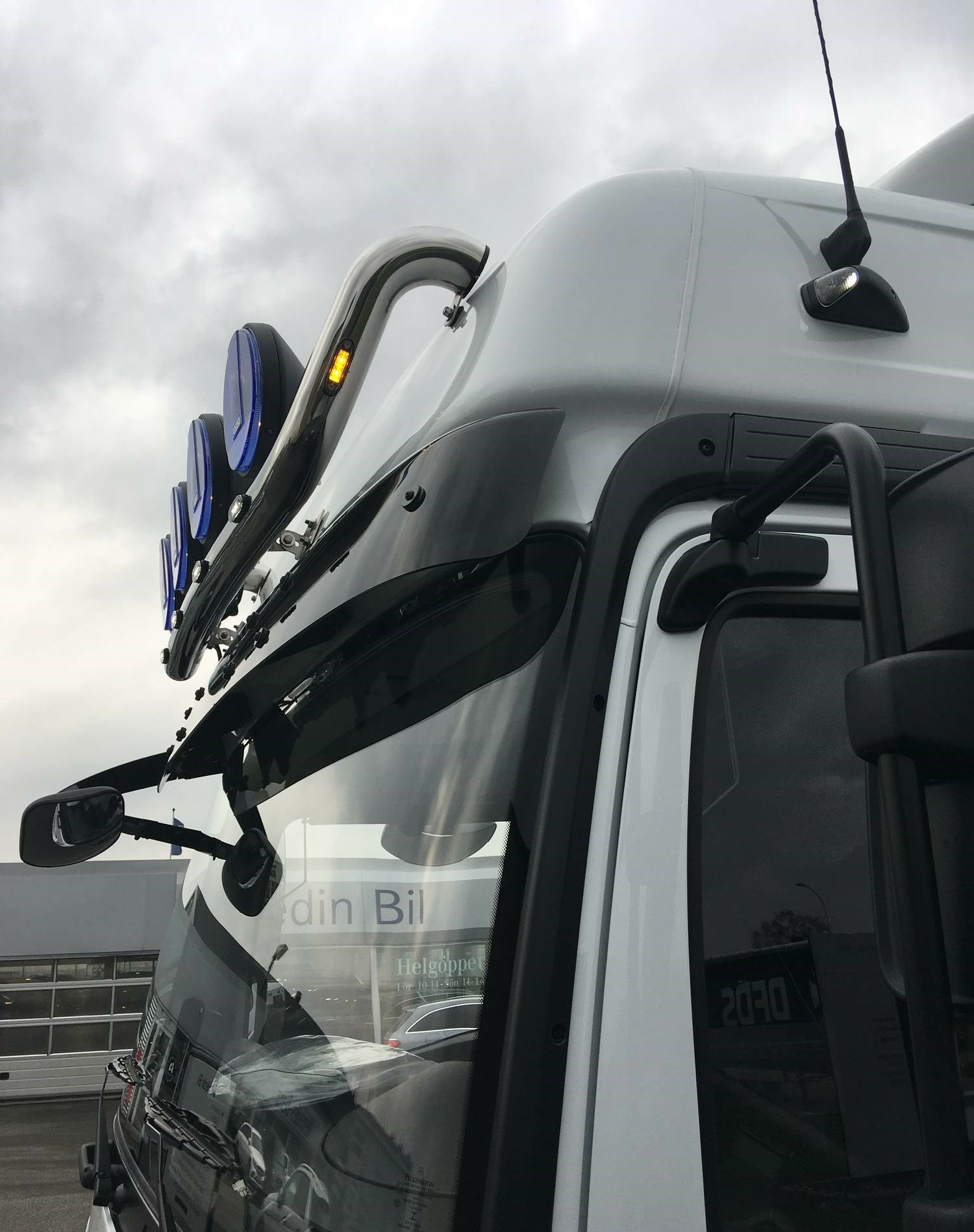 Lisävaloteline katolle MB Atego BigSpace - Image 2