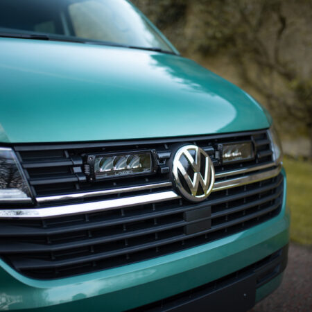 Lazer Grille Kit VW T6.1 -Triple-R 750 / ST4 lisävaloilla