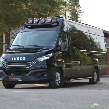 Kylkiputket astimilla Iveco Daily 2019- (LWB) (Ei paripyörät)