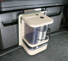 Lisäpöytä kahvinkeittimelle Volvo FH4 2013-