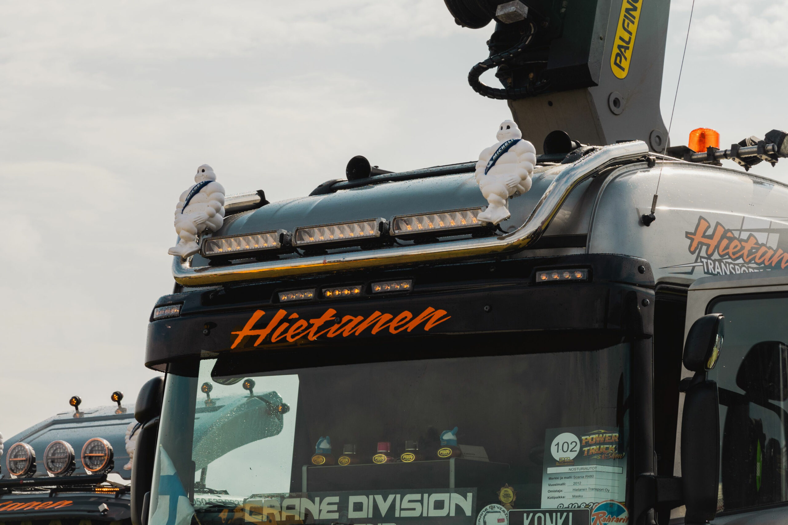 Lisävaloteline katolle Scania Highline 2005-2016