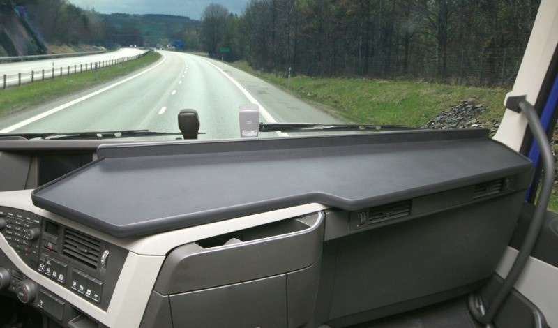 XXL pöydät Volvo FH4 2013-
