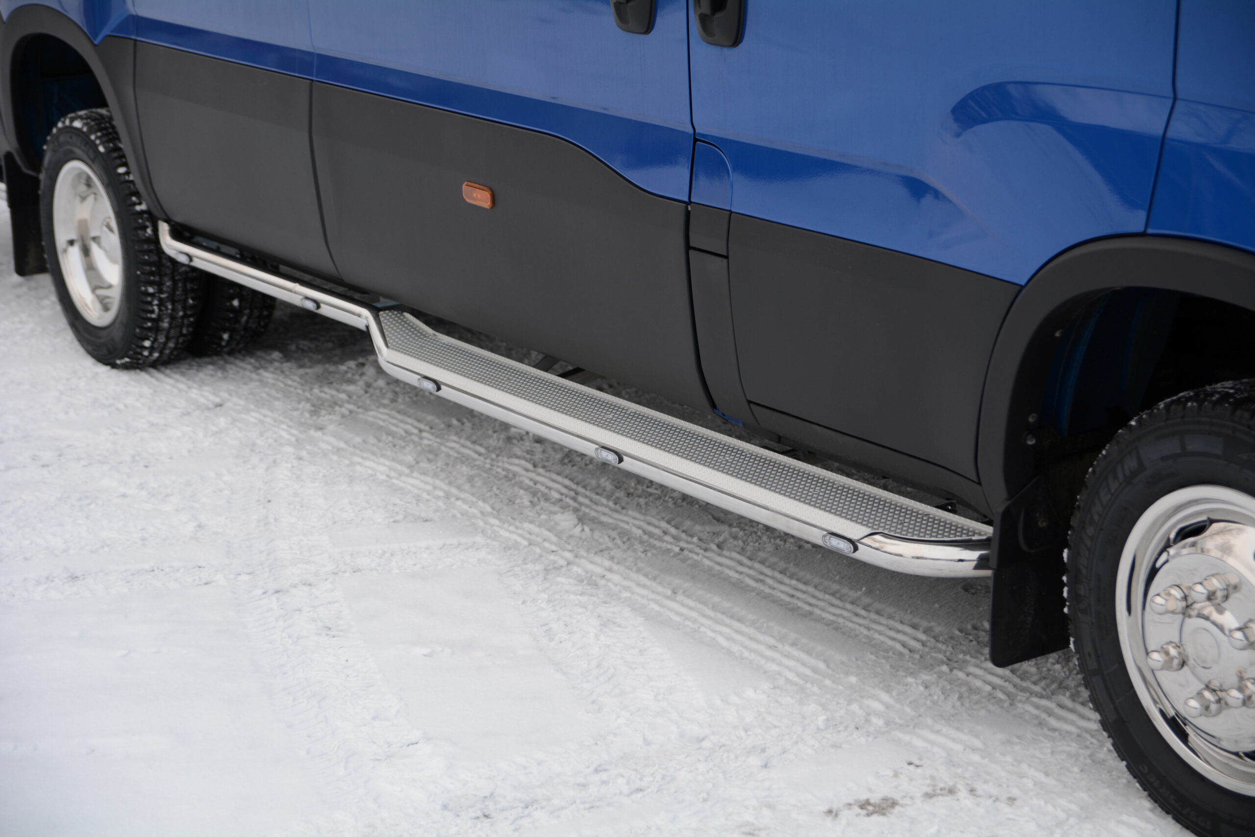 Kylkiputket astimilla Iveco Daily 2019- (LWB/paripyörät) - Image 2