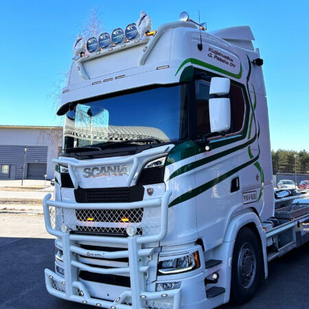 Koristeputki maskiin V2.0 Scania NextGen 2017-