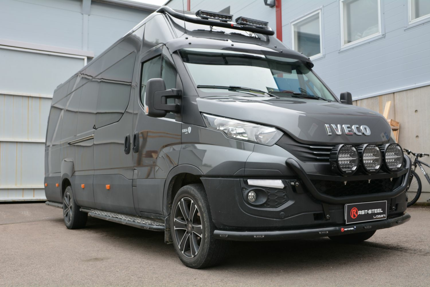 Lisävaloteline katolle Iveco Daily korkeakattoinen - Ø60mm - Image 3