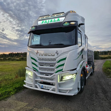 Karjapuskuri Lite Iveco S-way 2019-