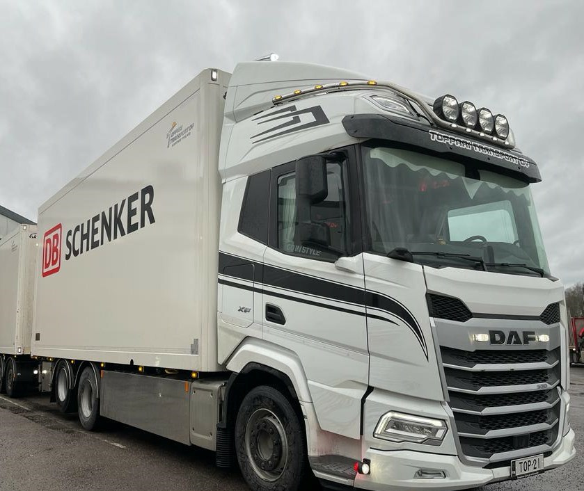 Roof Bar DAF XF 2022-