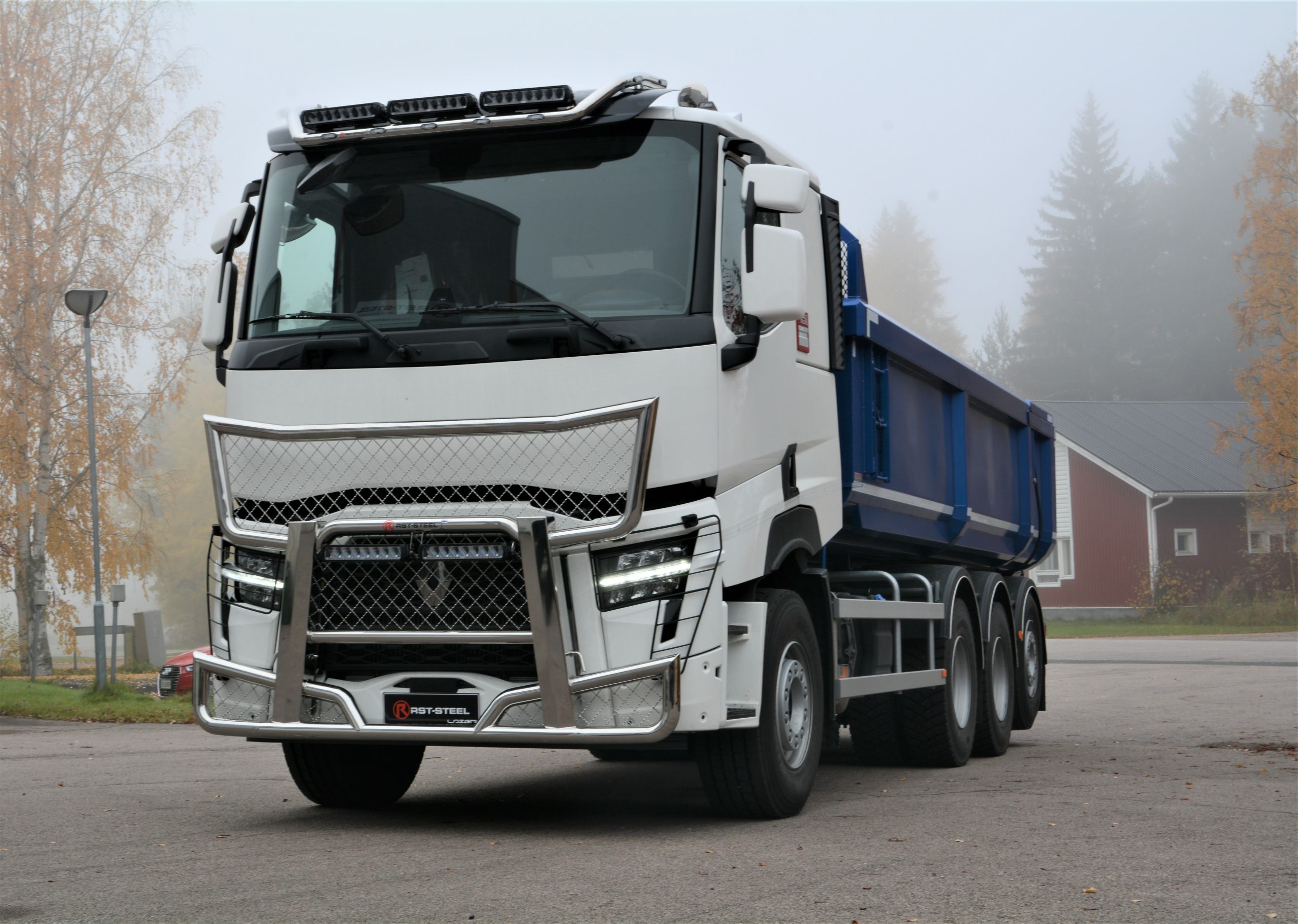 Bull Bar Freeway Renault T/C -Series