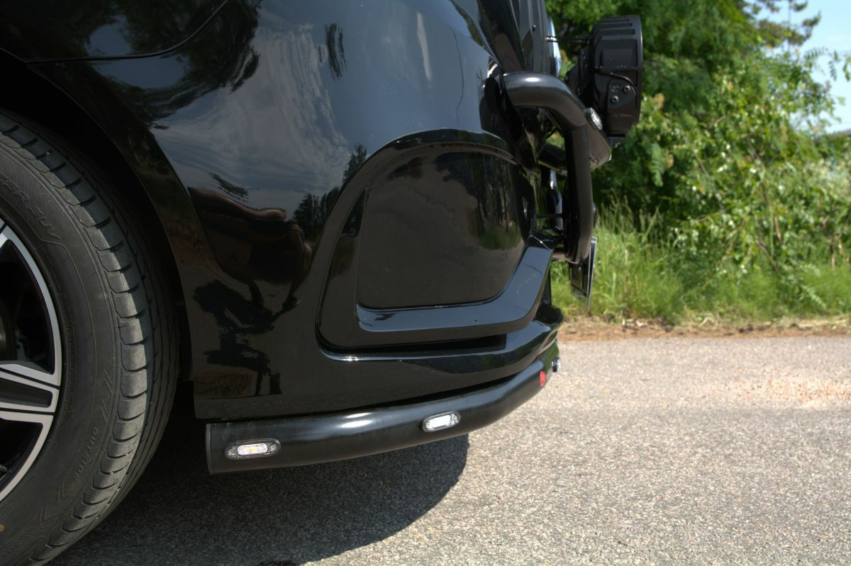Front Spoiler Bar MB Sprinter 2018- AMG Bumper - Image 5