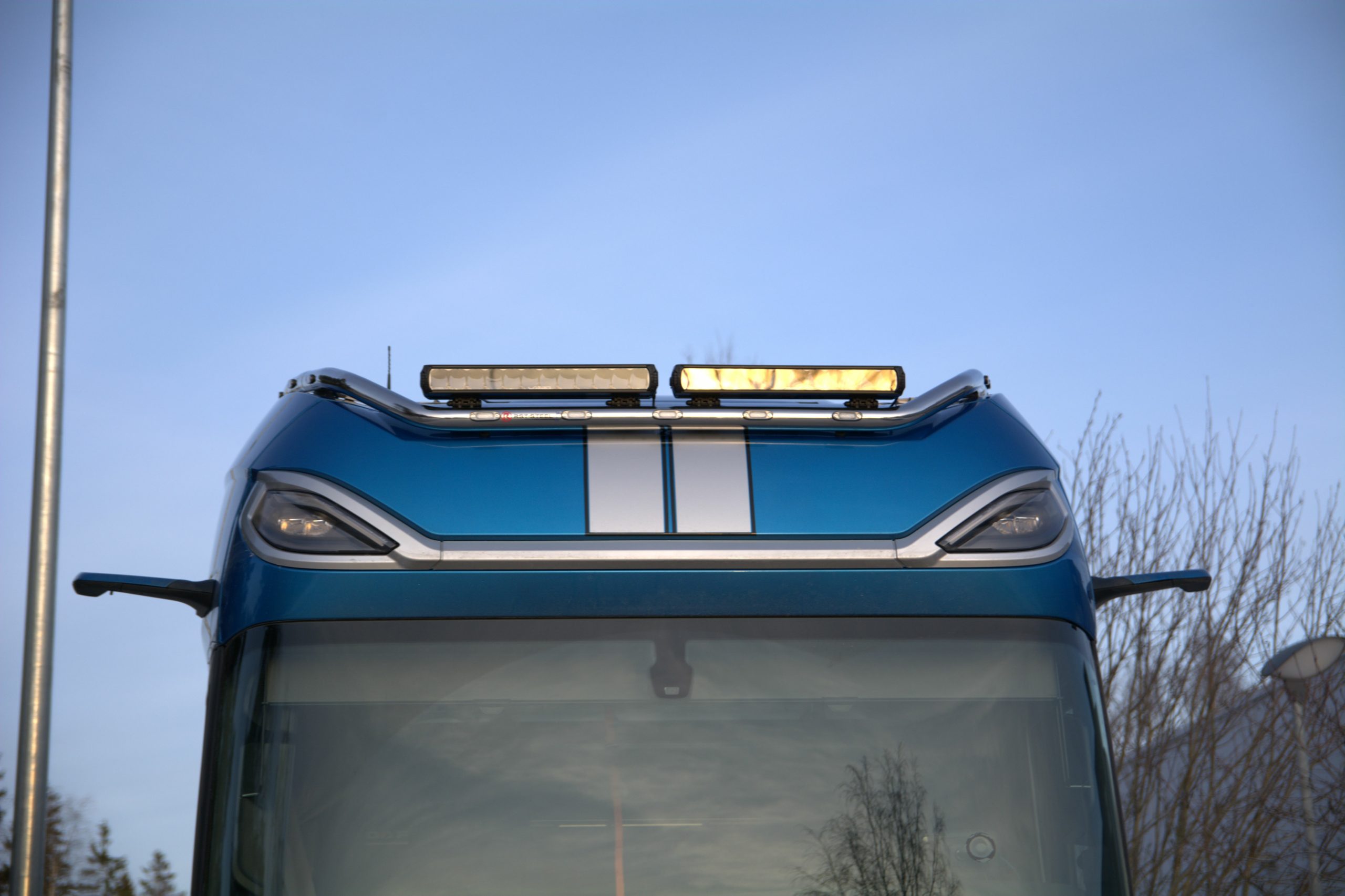 Roof Bar with side extensions DAF XG+ - Image 2