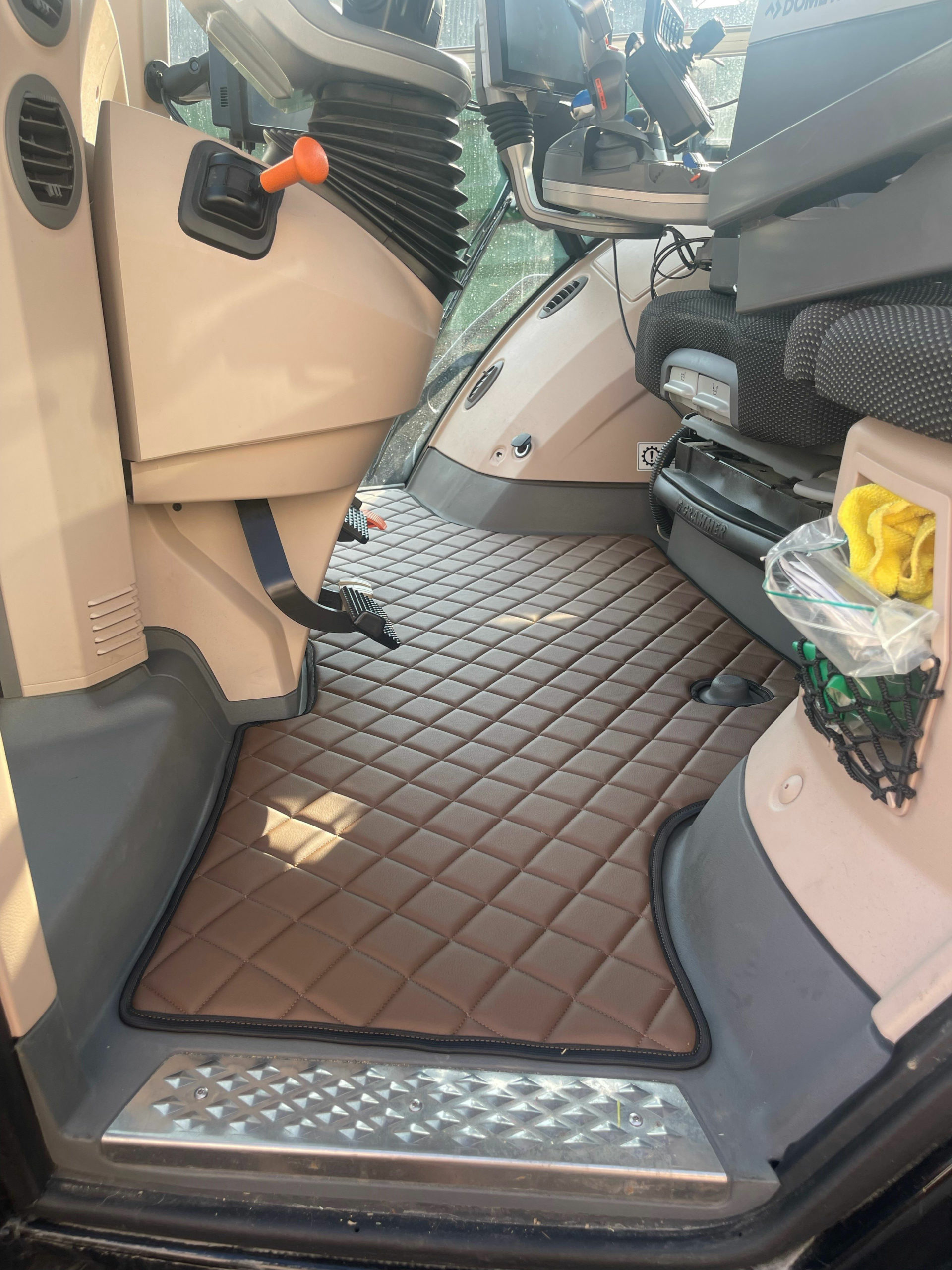 Floor Mats Fendt Vario 900 2017-2019 - Image 2