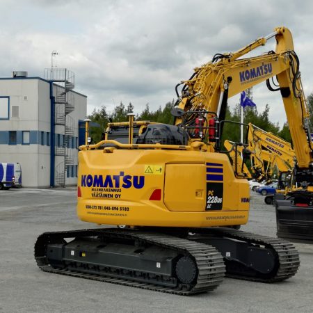 Rear Bar komatsu PC228USLC